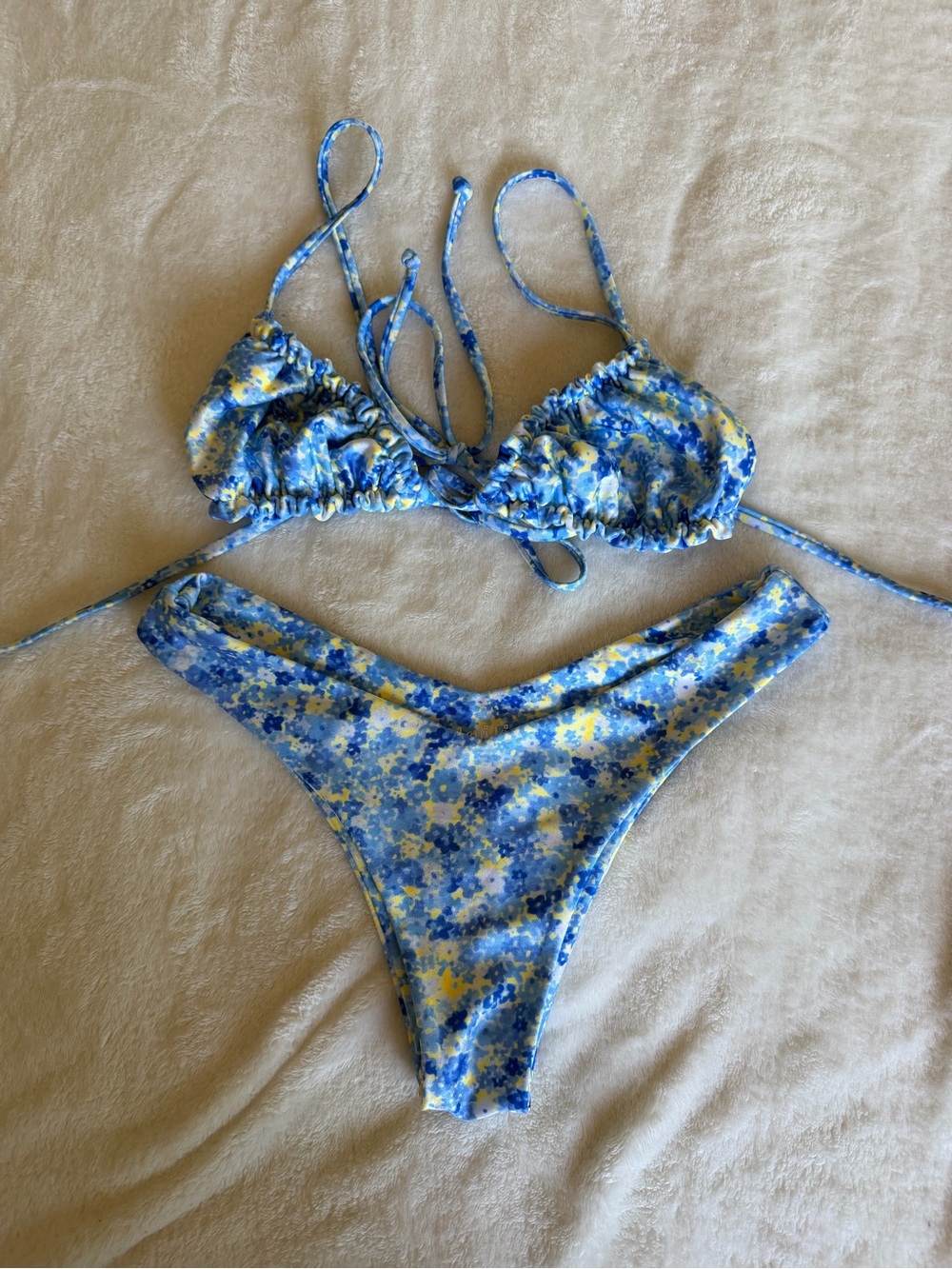 Kulani Kinis Bikini